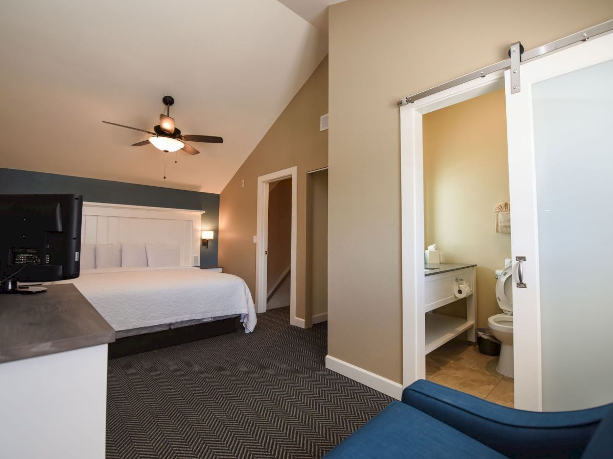 Waterside Suites and Marina
